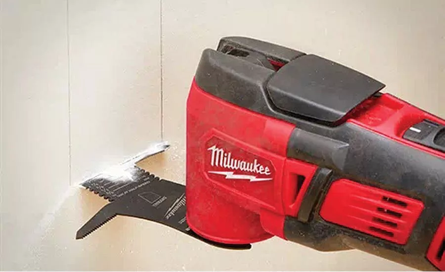 Milwaukee blade
