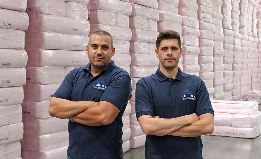 insulation workers
