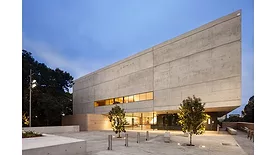 Chau Chak Wing Museum