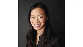 Evelyn Lee Headshot