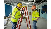 Werner Podium+ Ladder