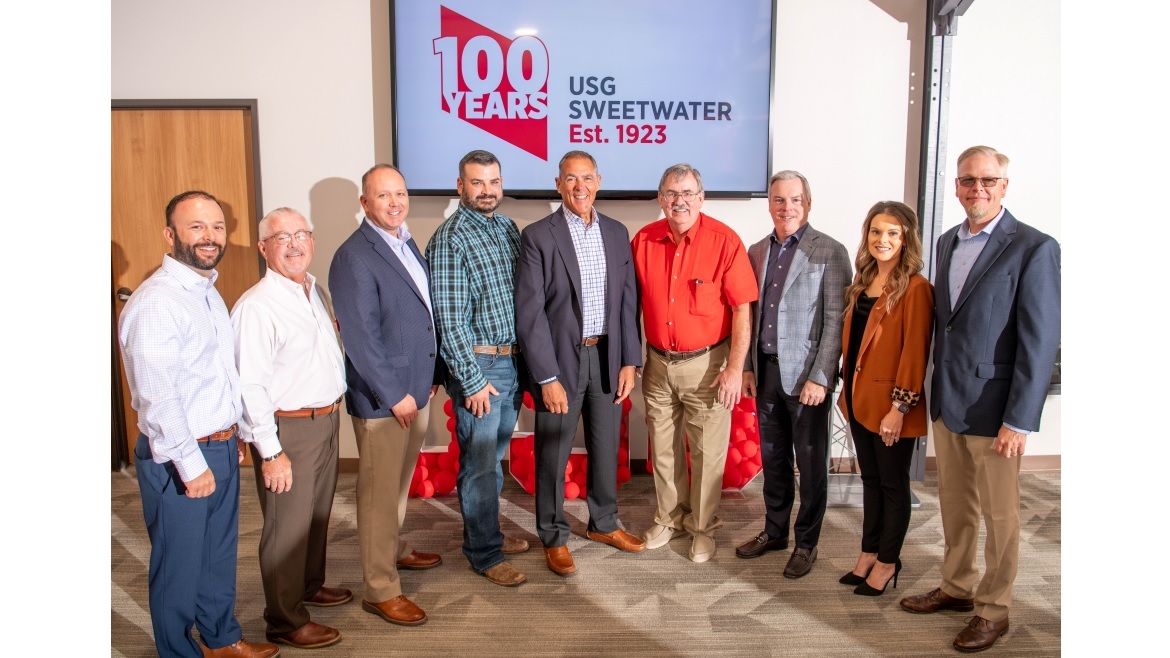 USG Sweetwater Employees With 100 Years Electronic Message