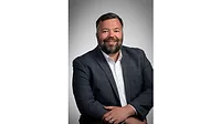Thomas Schultz Headshot