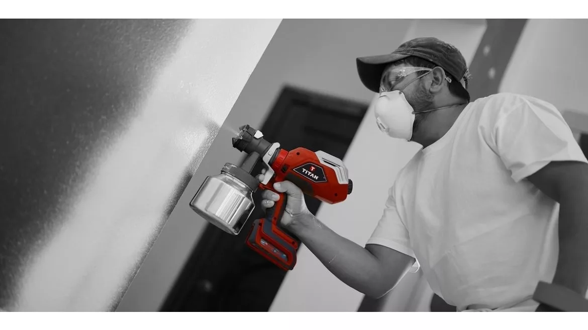 Titan FlexSpray Pro 18V