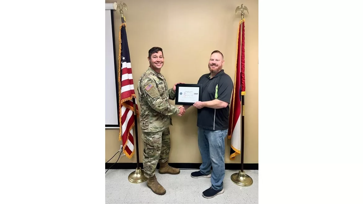 Johnathan Tallent Accepting Patriot Award