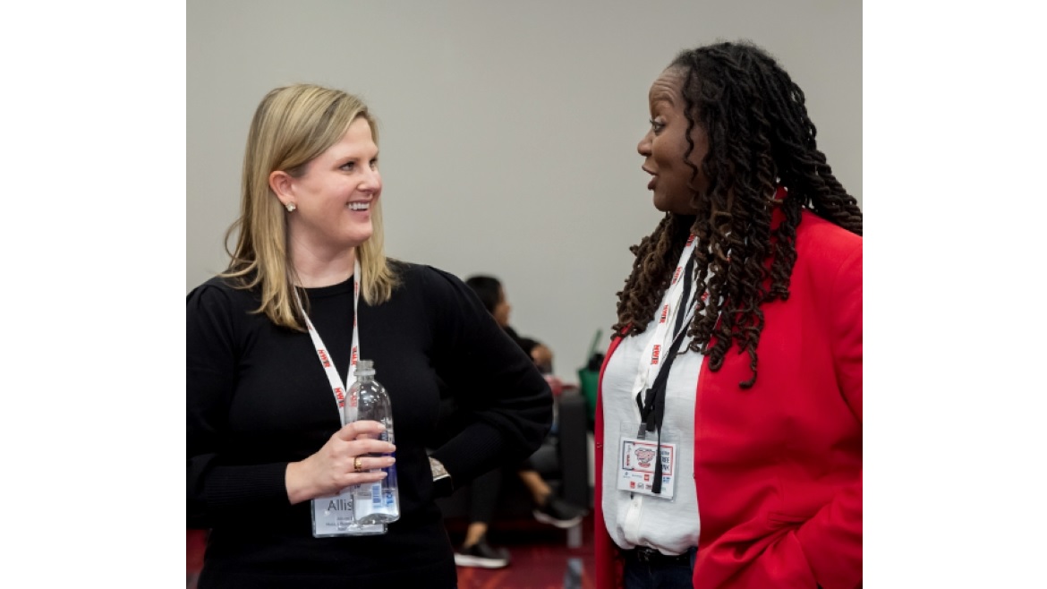 Women Talking at National Women in Roofing Las Vegas Conference