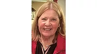 Renee Cieslikowski Headshot