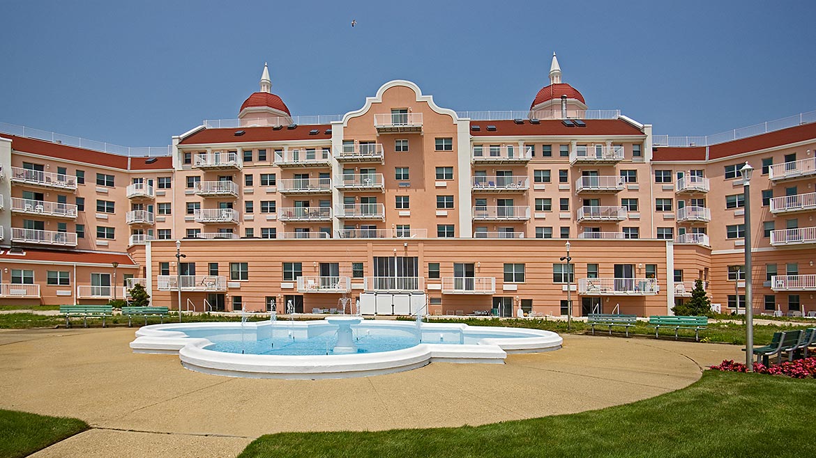 Lido Beach Towers