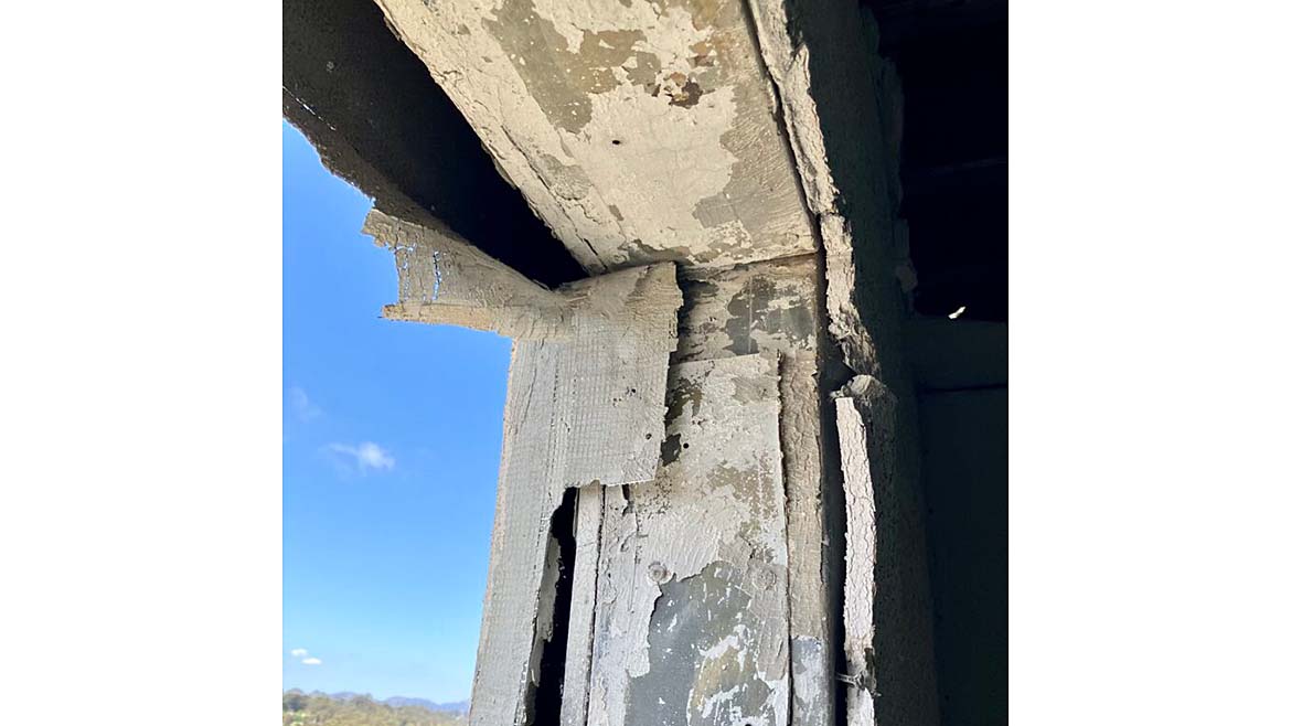 EIFS, Window frame