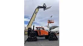 A shot of a JLG telehander with quad track system