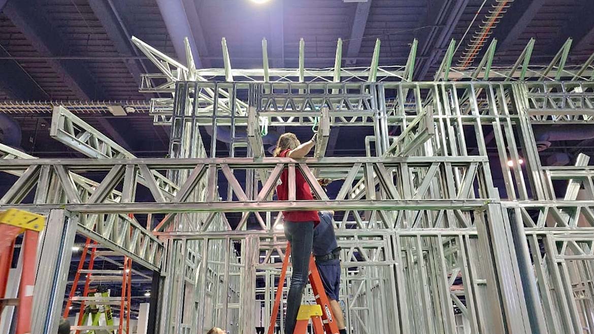A Scottsdale team assembled a cold-formed steel framed barndominium live at METALCON 2025.