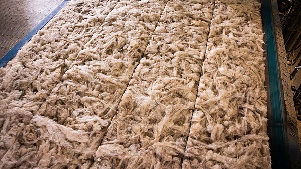 Insulation-batt-manufacturing