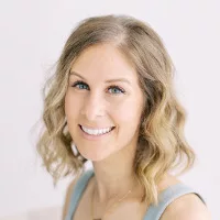 Lindsay Lewis