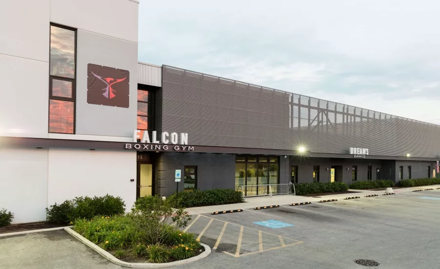 Falcon-Boxing_4820.jpg