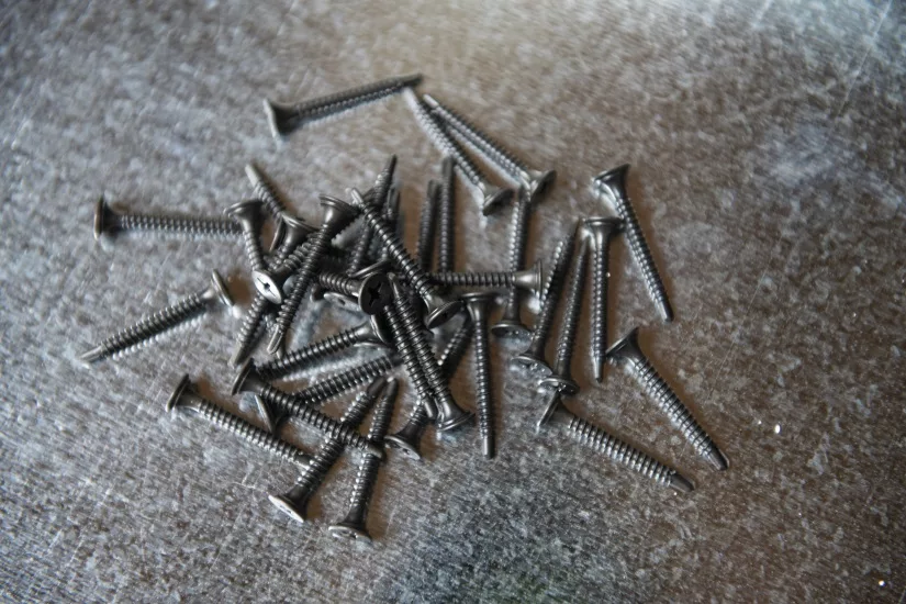 grabber fasteners.jpg