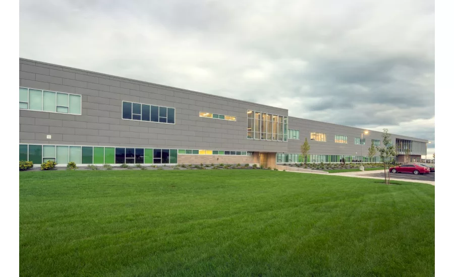 quincy hs 4