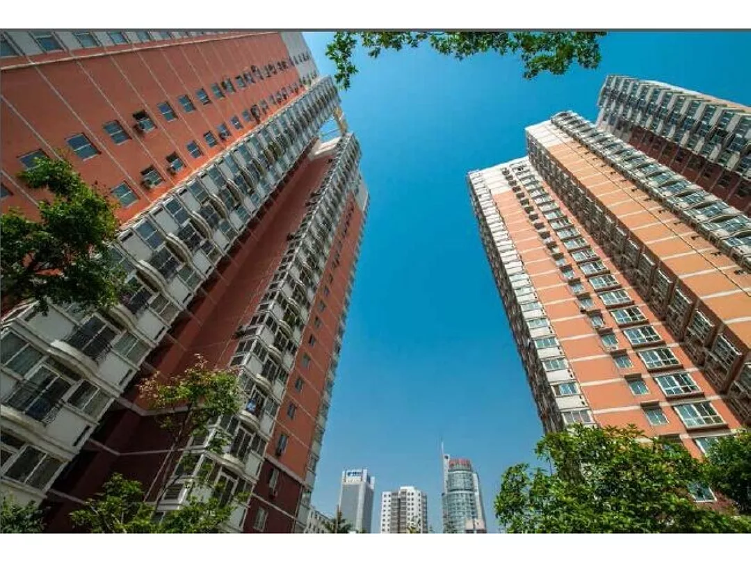 Master Wall ReCote on tilt up concrete