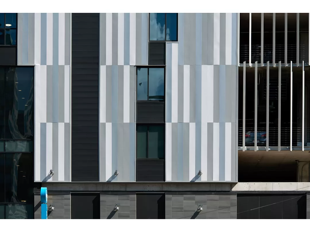 metal panels skyscraper 5