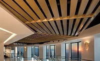 OUE Skyspace at the US Bank Tower