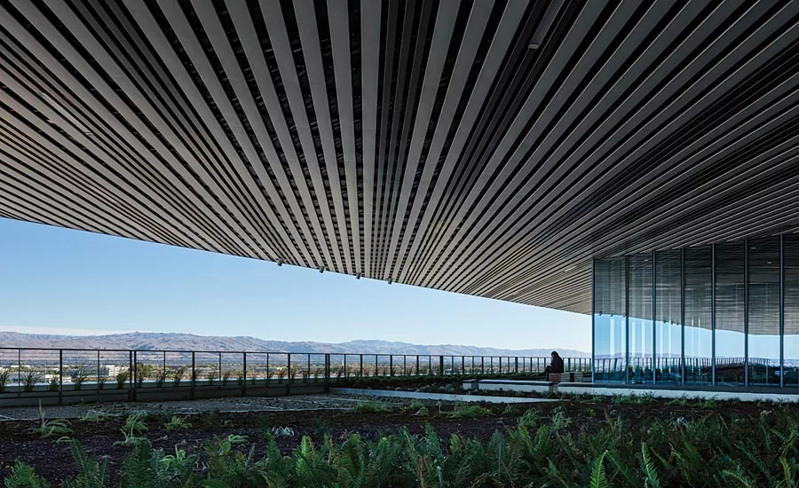 Planar Linear Metal Ceiling Systems