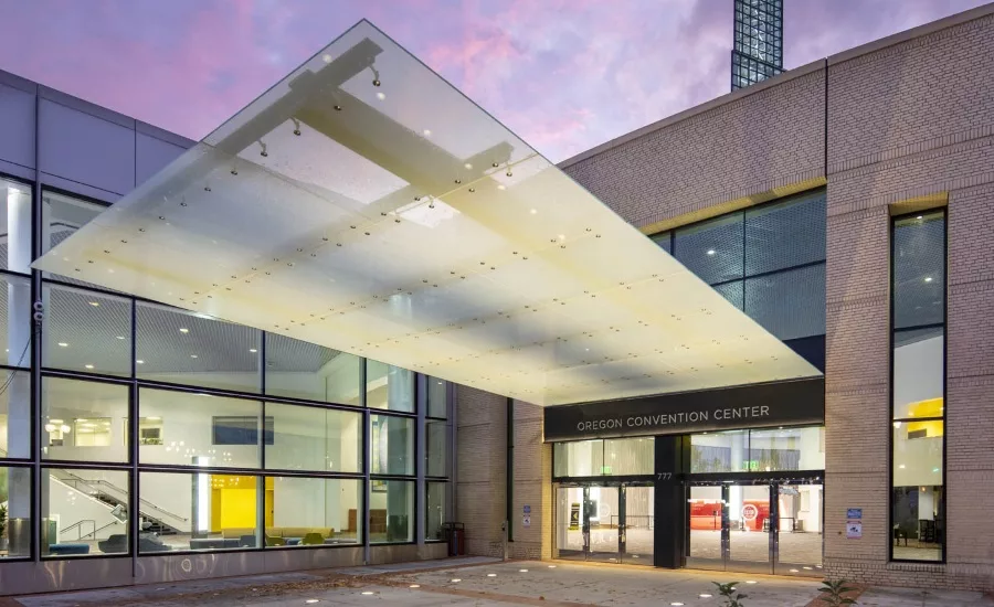oregon-convention-center-renovation-plaza